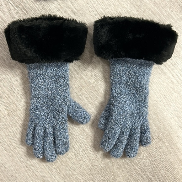 Nordstrom 3 piece wool cashmere blend boucle faux fur scarf hat and gloves - Picture 5 of 13